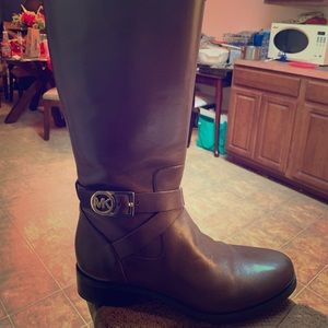 Michael Kors Boots Size 8.5